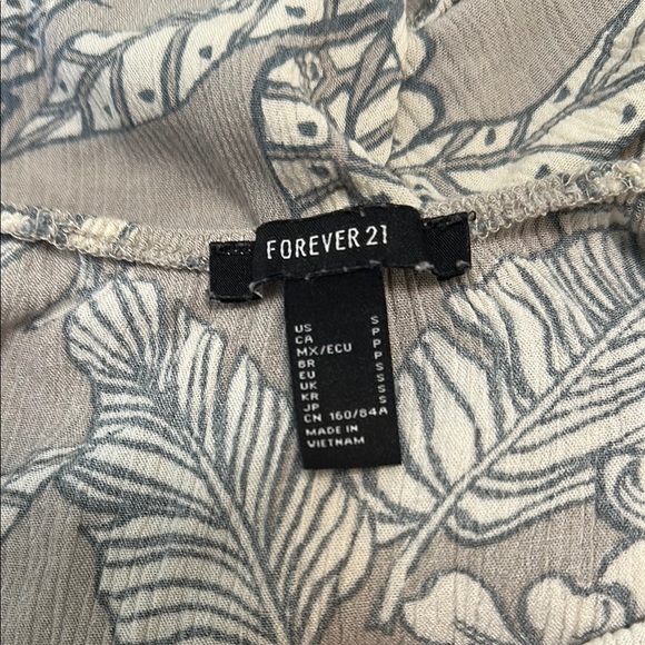 Forever 21- Floral Halter Maxi Dress - Gray - Picture 7 of 7